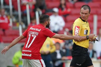  PORTO ALEGRE, RS, BRASIL - 31-05-2015 - Inter joga com São Paulo no Estádio Beira-Rio pela quarta rodada do Brasileirão (FOTO: DIEGO VARA/AGÊNCIA RBS)Indexador: Diego Vara