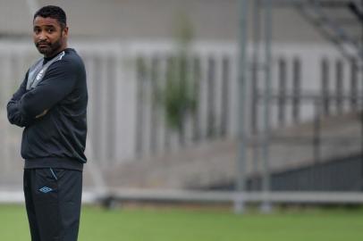  PORTO ALEGRE, RS, BRASIL - 26-05-2015 - Grêmio anuncia Roger Machado como novo técnico da equipe.(FOTO: LAURO ALVES/AGÊNCIA RBS)