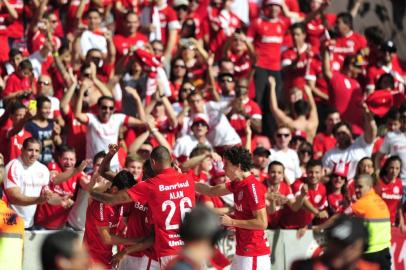  PORTO ALEGRE, RS, BRASIL, 07-06-2015 - Campeonato Brasileiro - 6ª Rodada, Internacional x Coritiba no estádio Beira-rio.(Foto:FÉLIX ZUCCO/Agência RBS)Jogador Vitinho abre o placar da partida, Inter 1x0 CoritibaIndexador: FELIX ZUCCO