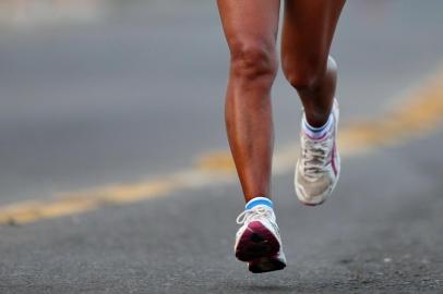  PORTO ALEGRE, RS, BRASIL, 16-06-2013 : 30ª Maratona Internacional de Porto Alegre. (Foto: BRUNO ALENCASTRO/Agência RBS, Editoria Esporte)