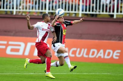 Lance de JEC e Internacional pela série A na Arena Joinville