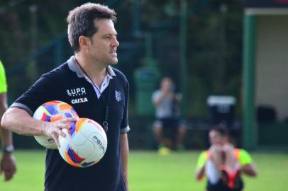 figueirense , treino , cft do cambirela, argel