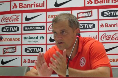  diego aguirre, técnico, inter, internacional, futebol, coletiva