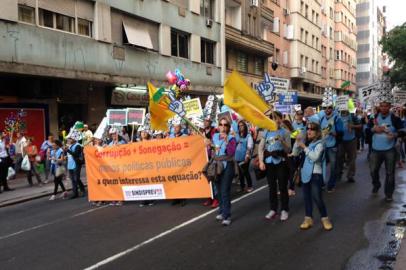 rdgol - protesto - INSS - porto alegre - greve