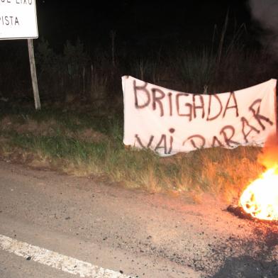 Protesto às margens da BR-287 em Santiago (01/08)