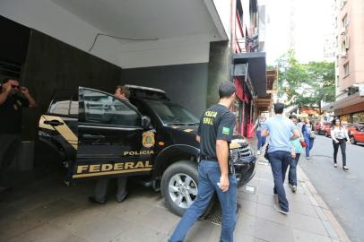  PORTO ALEGRE, RS, BRASIL - 13-08-2015 - PF deflagra 18ª fase da Operação Lava-Jato (FOTO: OMAR FREITAS/AGÊNCIA RBS)