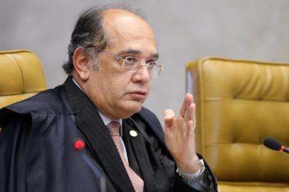 Ministro Gilmar Mendes conclui seu voto quanto ao item VII da denúncia na AP 470.