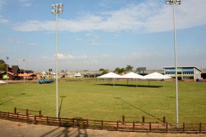 Preparativos no Parque de Exposições Assis Brasil para a Expointer 2015.