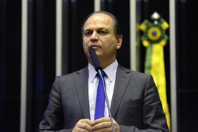 Ordem do Dia da sessão ordinária destinada a votar, em segundo turno, a Proposta de Emenda à Constituição 171/93, que diminui a maioridade penal de 18 para 16 anos nos casos de crimes hediondos. Dep. Ricardo Barros (PP-PR) Data: 19/08/2015