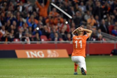 Netherlands Arjen Robben reacts during the UEFA Euro 2016 qualifying round football match between Netherlands and Iceland at the Arena Stadium, on September 3, 2015 in Amsterdam. AFP PHOTO / JOHN THYS