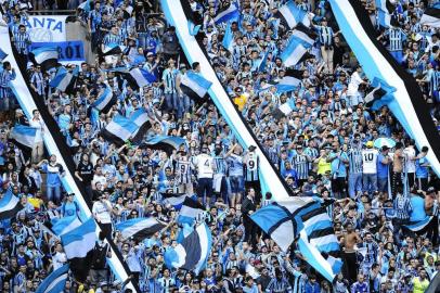 Grêmio recebe o Goiás, na Arena, em partida válida pela 23ª rodada do Brasileirão. Foto da torcida.