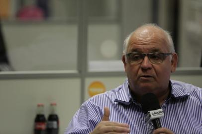  PORTOALEGRE-RS-BR-DATA:20150906Romildo Bolzan, presidente do Grêmio, em entrevista na rádio Gaúcha.FOTÓGRAFO:TADEUVILANI DATA:20150906