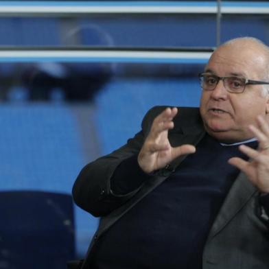  PORTO ALEGRE, RS, BRASIL - 24-06-2015 - Entrevista na Arena do Grêmio com presidente Romildo Bolzan, com Wianey Carlet, Leonardo Oliveira, Luiz Zini Piteres e Diogo Oliver.(FOTO: CARLOS MACEDO/AGÊNCIA)