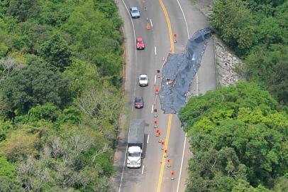  SANTA MARIA, RS, BRASIL, 14/10/2015 - Fotos aéreas de Santa Maria atingida pela chuva. Serra, Br-158 (FOTO JEAN PIMENTEL / AGÊNCIA RBS)