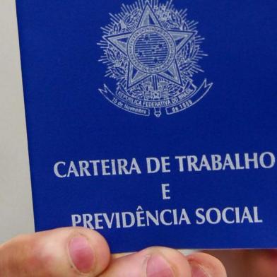 Lá vem o feirão!Se o próximo sábado, dia 25, será de descanso para muitos, para outros será de conquistar uma vaga no mercado de trabalho: é quando acontece em Biguaçu a Feira do Emprego - das  8h às 16h, no auditório da Universidade do Vale do Itajaí (Univali). Os funcionários do Sine farão o cadastro para vagas, encaminhamento para cursos de qualificação gratuitos e para o seguro-desemprego. O trabalhador deve levar carteira de trabalho, RG, CPF, número do PIS, comprovante de residência e de escolaridade. A entrada é um quilo de alimento não perecível. Na programação, estão previstos recolhimento de currículos, palestras sobre a importância da qualificação e indicação dos setores mais promissores. A Univali de Biguaçu fica na Coan, 400 - Rua João Comi - Universitários. Mais informações pelo (48) 3279-9712====SINE/Divulgação