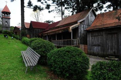  CAXIAS DO SUL, RS, BRASIL, 26/15/2015 - Ensaio Fotográfico - Réplica de Caxias do Sul de 1885 do Conjunto arquitetônico de 17 casas de madeira, cuja construção obedeceu rigorosamente aos padrões vigentes na época. (JONAS RAMOS/AGÊNCIA RBS).