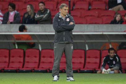  PORTO ALEGRE, RS, BRASIL - 31-05-2015 - Inter joga com São Paulo no Estádio Beira-Rio pela quarta rodada do Brasileirão. Técnico Diego Aguirre (FOTO: DIEGO VARA/AGÊNCIA RBS)Indexador: Diego Vara