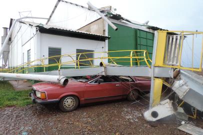 temporal silo cai São Miguel das Missões