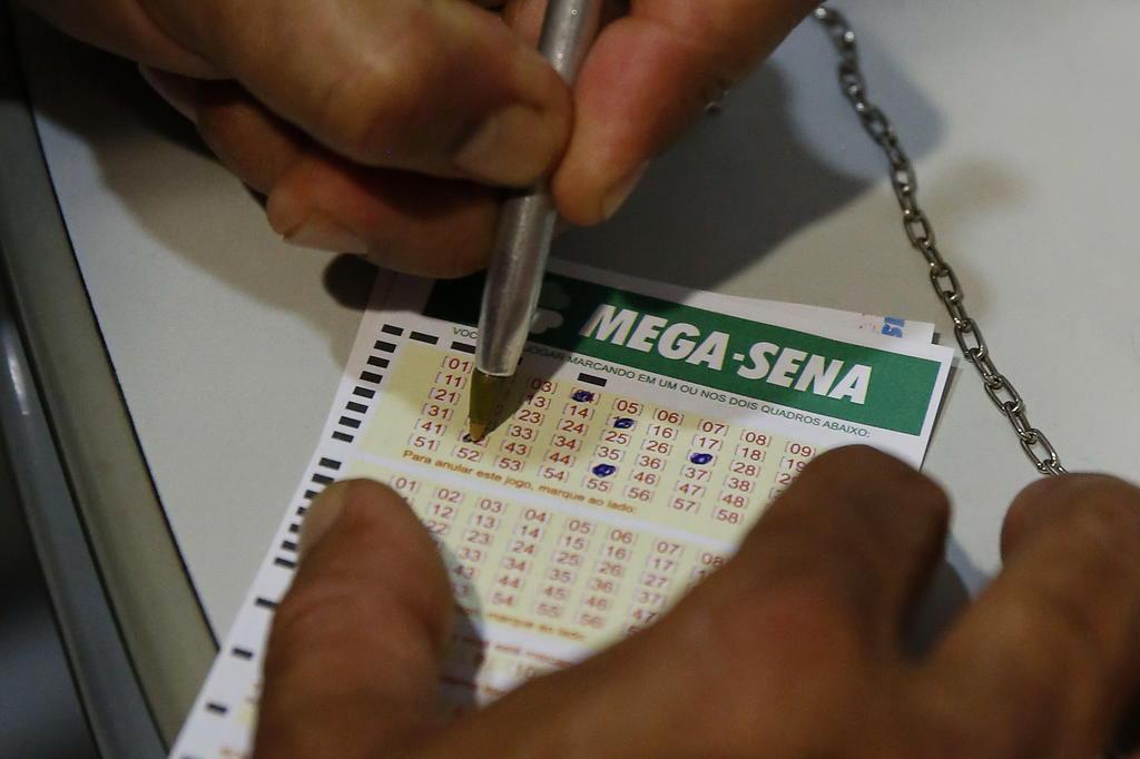 a mega-sena paga o terno