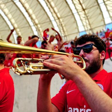  PORTO ALEGRE, RS, BRASIL - 22-11-2015 -  Imagens da torcida do Gre-Nal de número 408. FOTO: (FERNANDO GOMES/AGÊNCIA RBS)