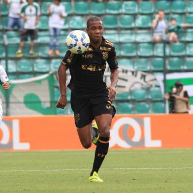 Figueirense no Orlando Scarpelli Brasileirão - Fabinho