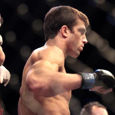  

JARAGUÁ DO SUL, SC, BRASIL, 18-05-2013: UFC Combete 2 realizado na Arena Jaraguá em Jaraguá do Sul.(Foto: Germano Rorato/Agência RBS, ESPORTE)
Na foto Luke Rockhold