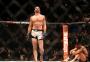 Rockhold detona Gastelum: "Acabaria com ele muito rápido"