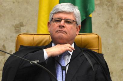 BRASÍLIA, DF, BRASIL (16/12/2015): Procurador-geral da República, Rodrigo Janot na leitura do voto sobre rito de impeachment no STF