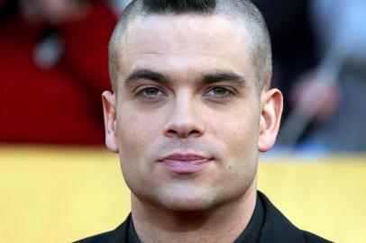 (FILES) In this January 30, 2011 file photo, actor Mark Salling arrives for the 17th Annual Screen Actors Guild Awards at the Shrine Expo Center in Los Angeles, California. US actor Mark Salling,33, one of the stars of the television comedy "Glee", was arrested December 29, 2015 for allegedly possessing child pornography, the Los Angeles Police Department (LAPD) confirmed. AFP PHOTO / VALERIE MACON