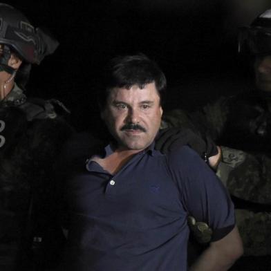 Atraído por sua ambição de protagonizar um filme, Joaquín El Chapo Guzmán, o narcotraficante mais procurado do mundo até sua recaptura da sexta-feira, voltou à prisão da qual escapou há seis meses em meio a pedidos para extraditá-lo aos Estados Unidos.