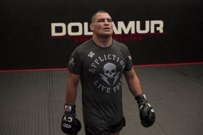 RDGOL, Cain Velasquez