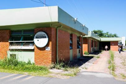  PORTO ALEGRE, RS, BRASIL, 29/02/2016 : Posto Macedônia, na Restinga, tem problema de número insuficiente de fichas para atendimento. (Omar Freitas/Agência RBS)Indexador: Omar Freitas