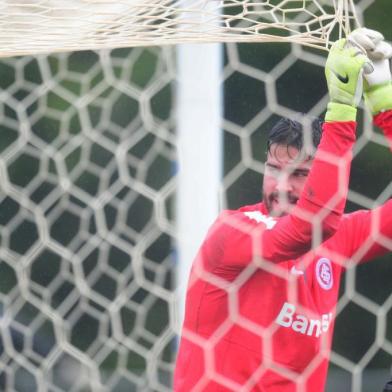 Alisson; Inter; Viamão; treino; futebol