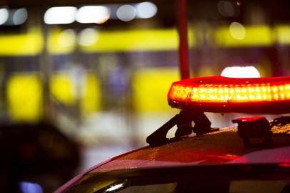  

JOINVILLE, SC, BRASIL, 05.02.2016: Violência na cidade de Joinville. Volta noturna pelos bairros na Zona Sul, um dos locais mais violentos. (Foto: Diorgenes Pandini/Agência RBS)
Indexador: Diorgenes Pandini
Fonte: Agencia RBS