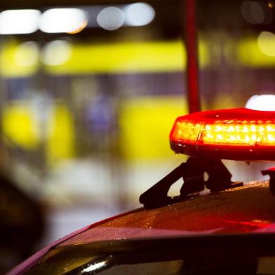  

JOINVILLE, SC, BRASIL, 05.02.2016: Violência na cidade de Joinville. Volta noturna pelos bairros na Zona Sul, um dos locais mais violentos. (Foto: Diorgenes Pandini/Agência RBS)
Indexador: Diorgenes Pandini
Fonte: Agencia RBS