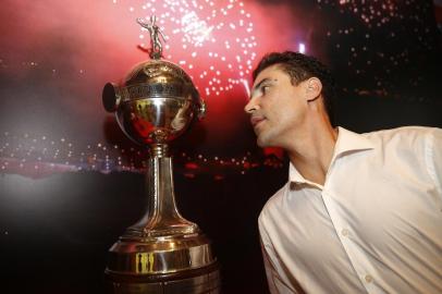  PORTO ALEGRE, RS, BRASIL, 15-04-2016- festa de 107 anos do inter- Bolivar,jogador- Bolivar Fabiam Guedes