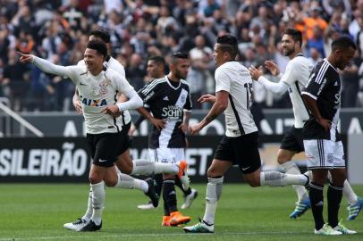 Corinthians x Ponte PretaMarquinhos Gabriel, jogador do Corinthians, comemorando seu gol durante partida contra o time da Ponte Preta, valida pela terceira rodada do Campeonato Brasileiro, no estadio do Arena Corinthians em Itaquera. (Foto: Luis Moura / WPP).Editoria: SPOIndexador: LUIS MOURA