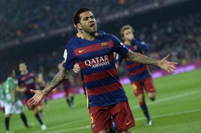 565969177Barcelona's Brazilian defender Dani Alves celebrates after scoring a goal during the Spanish Copa del Rey (King's Cup) Round of 32 second leg football match FC Barcelona vs CF Villanovense at the Camp Nou stadium in Barcelona on December 2, 2015.  AFP PHOTO / LLUIS GENE / AFP / LLUIS GENEEditoria: SPOLocal: BarcelonaIndexador: LLUIS GENESecao: soccerFonte: AFPFotógrafo: STF