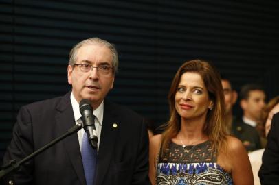 Mulher de Eduardo Cunha vira ré na Lava Jato por lavagem de dinheiro

DF - LAVA JATO/EDUARDO CUNHA/CLÁUDIA CRUZ/ARQUIVO - POLÍTICA - Foto de arquivo de 19/08/2015 do    presidente afastado da Câmara dos   Deputados, Eduardo Cunha (PMDB-RJ), ao   lado de sua esposa Cláudia Cruz. A   jornalista se tornou ré na Operação   Lava Jato. A denúncia contra Cláudia   Cruz foi aceita pelo juiz federal   Sérgio Moro. Cláudia se torna ré por   lavagem de dinheiro de mais de US$ 1   milhão provenientes de crimes   praticados por Cunha.   19/08/2015 - Foto: DIDA SAMPAIO/ESTADÃO CONTEÚDO

Editoria: POLÍTICA
Local: BRASÍLIA
Indexador: DIDA SAMPAIO
Fonte: AGE
Fotógrafo: ESTADÃO CONTEÚDO