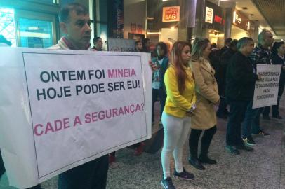 rdgol - protesto - aeroporto - mineia -