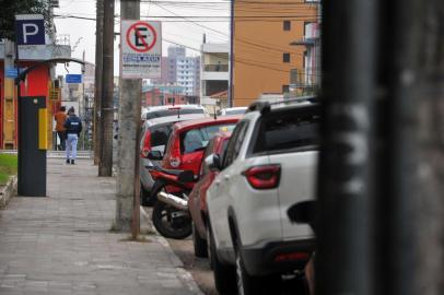  SANTA MARIA, RS, BRASIL, 16/05/2016Mais três ruas da área central de Santa Maria receberão parquímetrosFOTO GERMANO RORATO/AGÊNCIA RBSIndexador: GERMANO RORATO