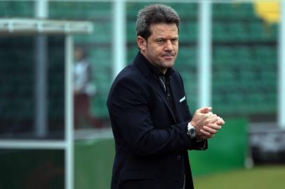  Figueirense X Inter no estádio Orlando Scarpelli. FLORIANÓPOLIS, SC, BRASIL, 19/06/2016(FOTO: CRISTIANO ESTRELA/Agência RBS)