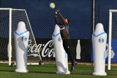  PORTO ALEGRE, RS, BRASIL 17/06/2016 - Imagens do treino do Grêmio que acontece agora a tarde, no CT Luiz Carvalho. (FOTO: LAURO ALVES/AGÊNCIA RBS).