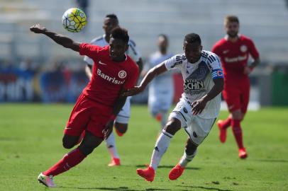  CAMPINAS, SP, 24-07-2016. Ponte Preta x Inter, pela 16ª rodada do BrasileirãoEquipes se enfrentam no Moisés Lucarelli, em Campinas. (RICARDO DUARTE/AGÊNCIA RBS)Indexador: RICARDO DUARTE                  