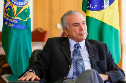 Presidente interino Michel Temer concede entrevista para veículos da RBS em Brasília. Carolina Bahia e Guilherme Mazui