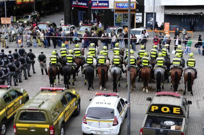  PORTO ALEGRE, RS, BRASIL.2016-08-11. Lançamento da terceira operação avante, lançamento foi hoje no Largo Glênio Perez.(RONALDO BERNARDI/AGENCIA RBS).