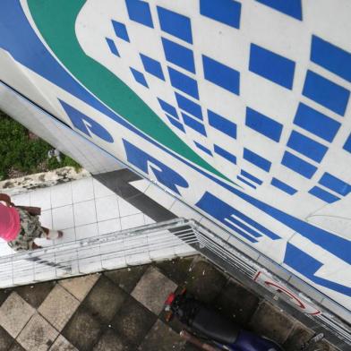  Pacientes com perícia marcada no INSS de Palhoça são encaminhados para a Previdência Social da Av Ivo Silveira em Florianópolis. Personagem:Indexador:                                 