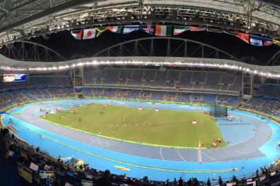 Noite de atletismo no Engenhão