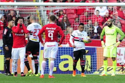  PORTO ALEGRE, RS, BRASIL - 21-08-2016 - Inter recebe o São Paulo no Beira-Rio, na tarde deste domingo, pela 21ª rodada do Brasileirão.(FOTO: LAURO ALVES/AGÊNCIA RBS)