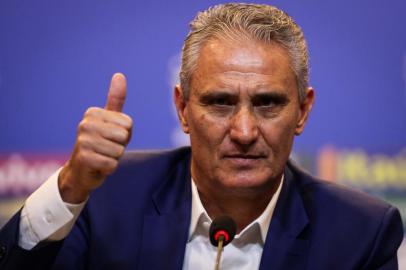  RIO DE JANEIRO, RJ,  BRASIL, 22-08-2016. Técnico Tite durante a coletiva de convocação dos jogadores que irão atuar nas partidas da Seleção Brasileira contra Equador e Colômbia, válidas pelas Eliminatórias da Copa da Rússia 2018. (PEDRO MARTINS/MOWAPRESS)Indexador: Eduardo Anizelli